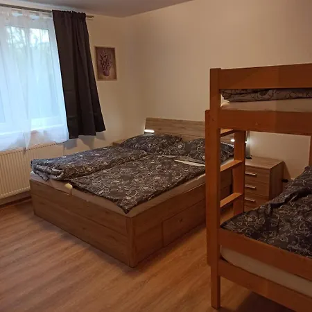 Prazdninovy Dum Adrelot 33 * Cerveny Ujezd (Benesov)