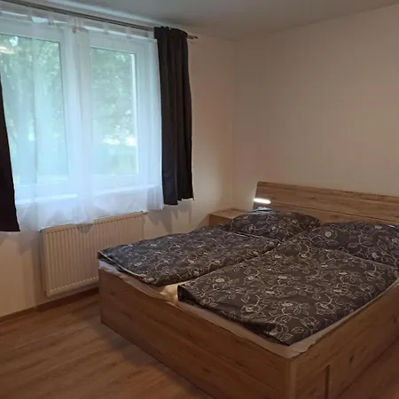 Prazdninovy Dum Adrelot 33 Dom wakacyjny Cerveny Ujezd (Benesov)