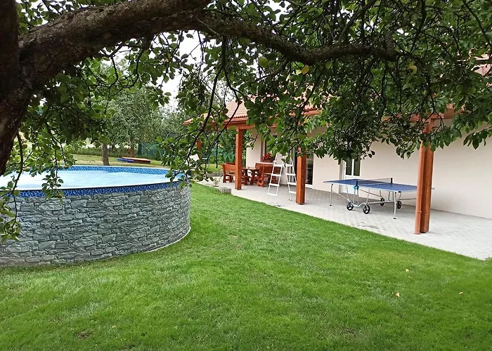 Prazdninovy Dum Adrelot 33